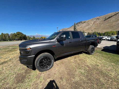 New 2025 RAM 2500 Laramie w/ Night Edition image 4