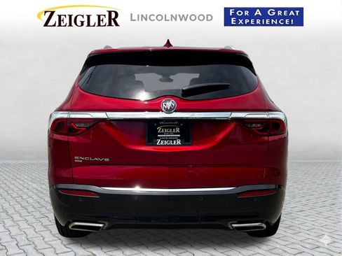 Used 2024 Buick Enclave Premium AWD/4WD image 5