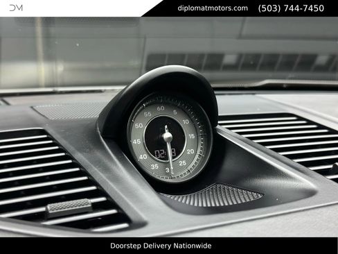 Used 2021 Porsche 911 Turbo S image 31