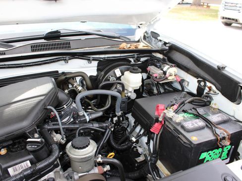 Used 2022 Toyota Tacoma SR RWD image 18