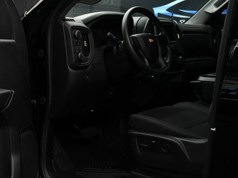 Used 2026 Chevrolet Silverado 2500 Custom w/ Custom Value Package AWD/4WD image 18