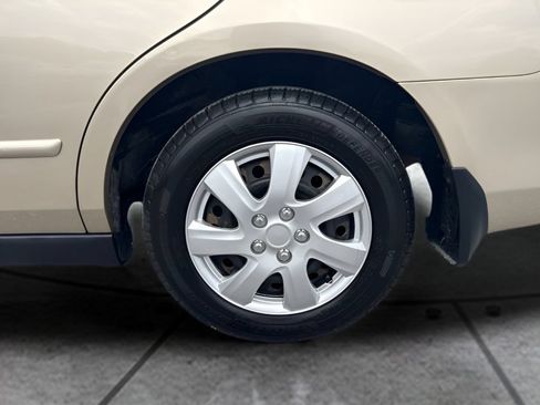 Used 2006 Honda Accord VP image 17