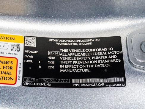 Used 2024 Aston Martin DB12 Coupe image 37