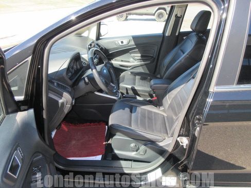 Used 2019 Ford EcoSport Titanium image 12