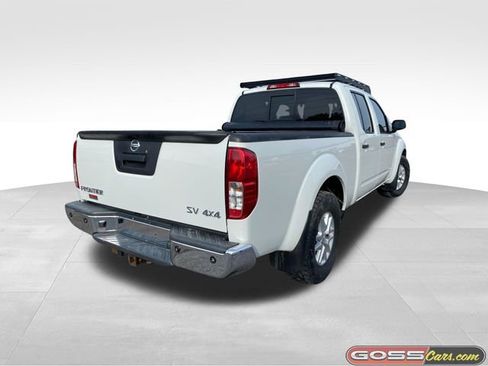 Used 2017 Nissan Frontier SV w/ SV Value Truck Package image 3