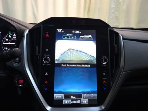 Used 2024 Subaru Crosstrek 2.0i Premium image 21