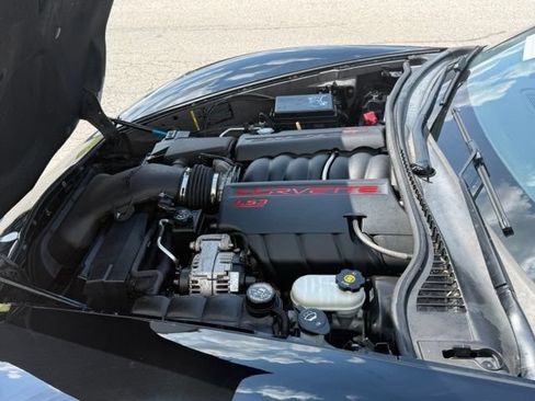 Used 2008 Chevrolet Corvette Coupe w/ Preferred Equipment Group RWD image 3
