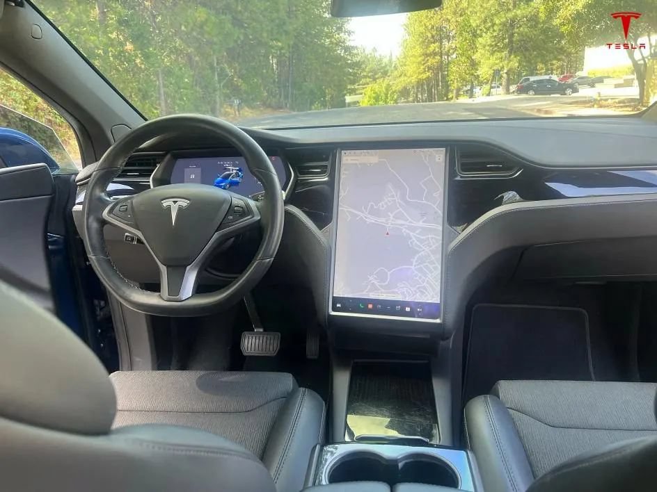 Used 2019 Tesla Model X 75D AWD/4WD image 15