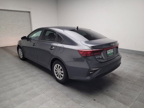 Used 2020 Kia Forte Sedan FWD image 5