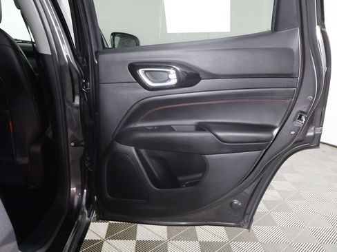 Used 2022 Jeep Compass Trailhawk AWD/4WD image 23