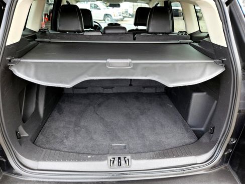 Used 2017 Ford Escape SE w/ SE Sport Appearance Package image 27