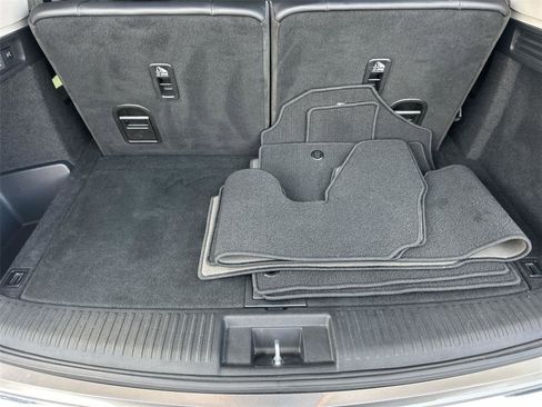 Certified 2025 Acura MDX FWD w/ Technology Package image 21