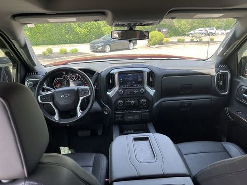 Used 2021 Chevrolet Silverado 1500 LT Trail Boss w/ Convenience Package II AWD/4WD image 21