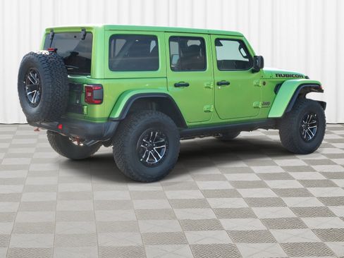 New 2026 Jeep Wrangler Unlimited Rubicon AWD/4WD image 32