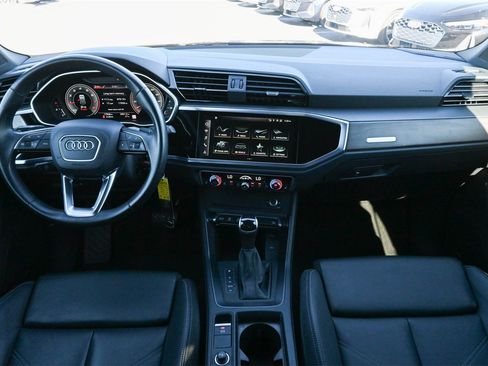 Certified 2022 Audi Q3 2.0T Premium Plus image 5