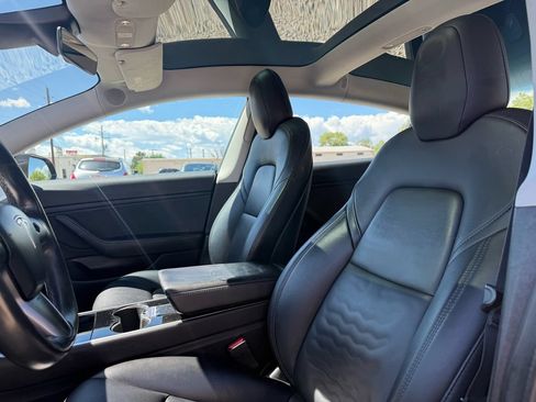 Used 2018 Tesla Model 3 Long Range AWD/4WD image 14