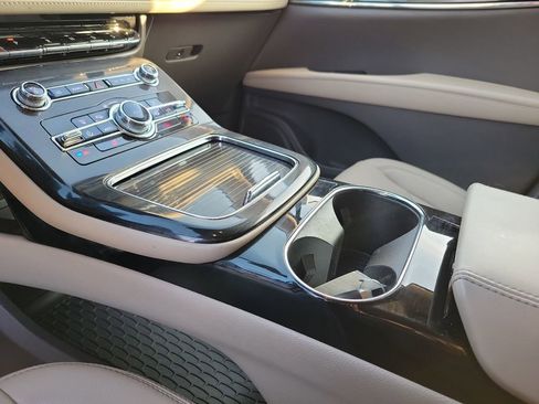 Certified 2023 Lincoln Nautilus FWD w/ Premium Package image 29