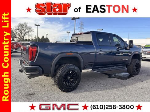 Used 2020 GMC Sierra 2500 AT4 w/ AT4 Premium Package image 8