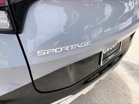 Used 2023 Kia Sportage SX FWD image 10