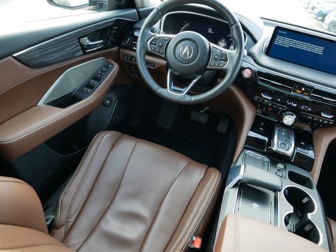 Certified 2024 Acura MDX SH-AWD w/ Advance Package image 9