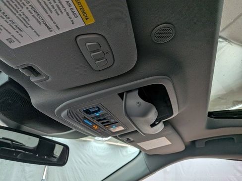 Certified 2023 Ford Explorer XLT w/ Equipment Group 202A image 18