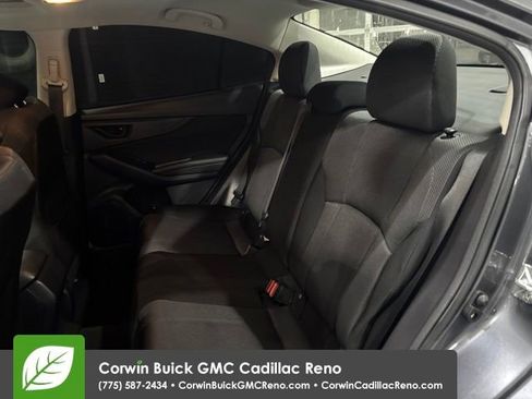 Used 2018 Subaru Impreza 2.0i Premium AWD/4WD image 17