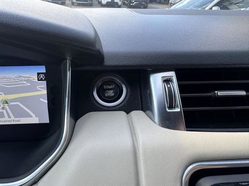 Used 2020 Land Rover Range Rover Sport HST image 34