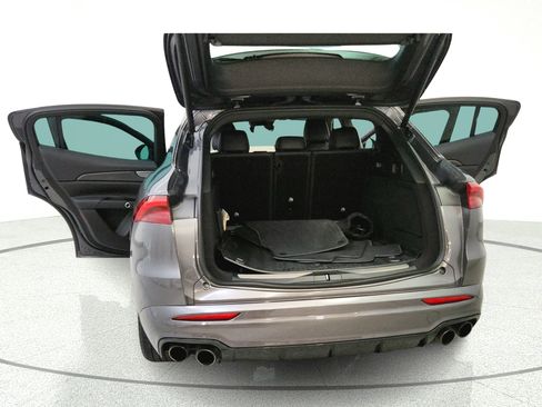 Used 2023 Maserati Grecale GT AWD/4WD image 13