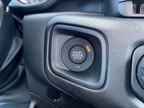 Used 2024 Jeep Wrangler Willys image 29