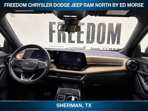 Used 2026 Chevrolet Equinox ACTIV w/ Convenience Package III FWD image 10