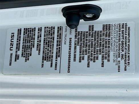 New 2025 Isuzu NQR image 17