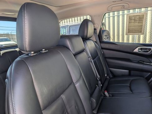 Used 2015 Nissan Pathfinder SL w/ SL Premium Package image 20