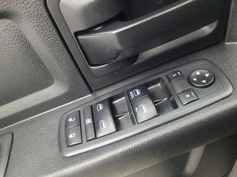 Used 2017 RAM 1500 Tradesman w/ Popular Equipment Group image 27