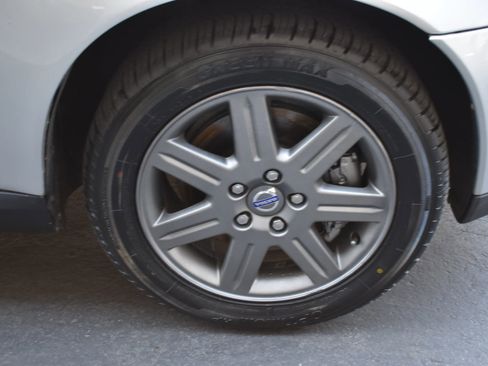 Used 2007 Volvo S40 2.4i image 28