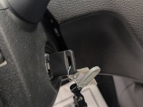 Used 2020 Nissan Rogue Sport S FWD image 37