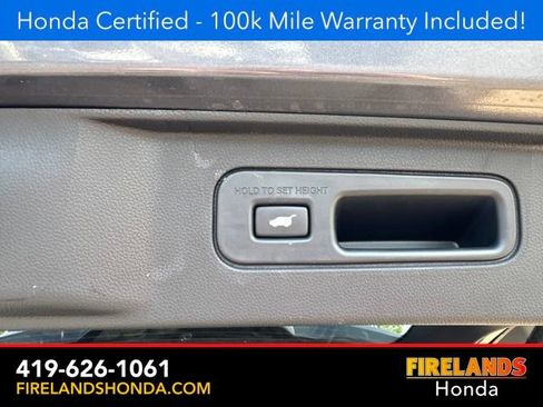 Certified 2025 Honda Pilot Touring image 41