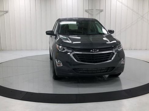 Used 2020 Chevrolet Equinox LT FWD image 3