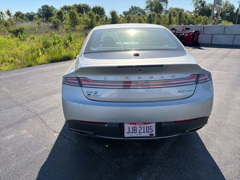Used 2019 Lincoln MKZ Reserve w/ Reserve Plus Package AWD/4WD image 5