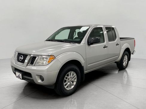 Used 2021 Nissan Frontier SV w/ SV Utility Package AWD/4WD image 10