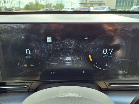 Used 2024 Hyundai Kona Limited image 15