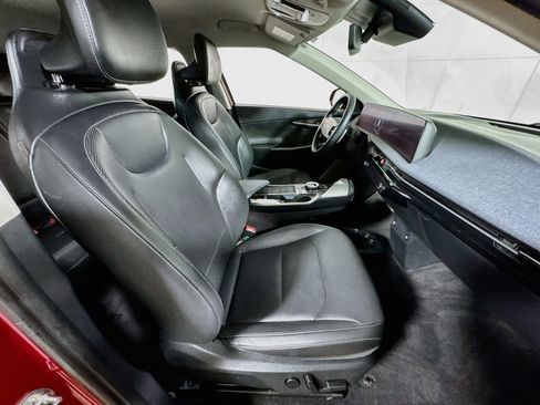 Used 2023 Kia EV6 Wind w/ Wind Technology Package AWD/4WD image 27