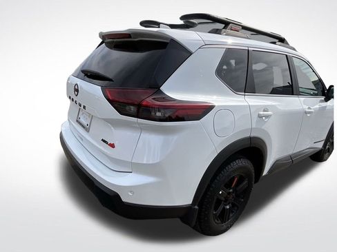 Certified 2025 Nissan Rogue SV w/ Rock Creek Premium Package image 15
