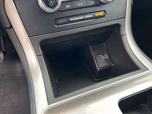 Used 2023 Ford Edge SEL image 27