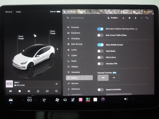 Used 2023 Tesla Model 3 RWD image 32