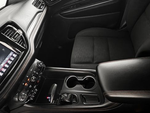 Used 2023 Dodge Durango GT image 28