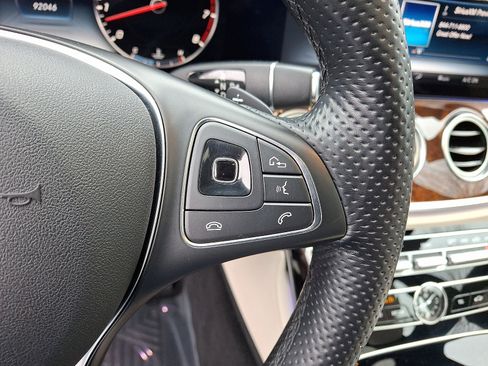 Certified 2018 Mercedes-Benz E 400 E 400 image 22