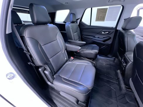 Used 2018 Chevrolet Traverse Premier w/ Redline Edition AWD/4WD image 39