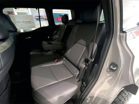 New 2025 Lexus GX 550 550 Overtrail+ image 10