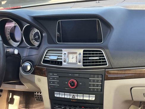 Used 2016 Mercedes-Benz E 400 4MATIC Coupe image 14