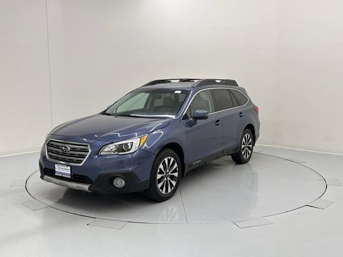 Used 2015 Subaru Outback 2.5i Limited AWD/4WD image 2